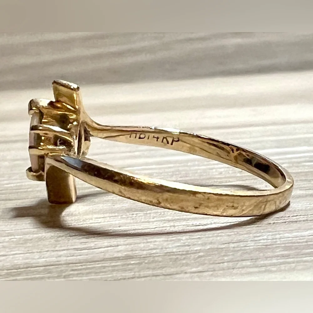 Antique Designer Signed 14KP Yellow Gold Opal & Diamond Ring, Size 6, 1.93g